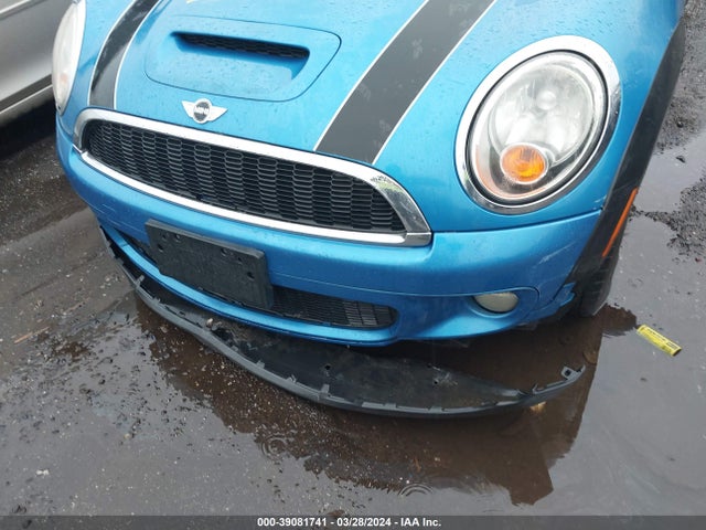 2009 MINI COOPER S WMWMF73599TW82207 Photo 5