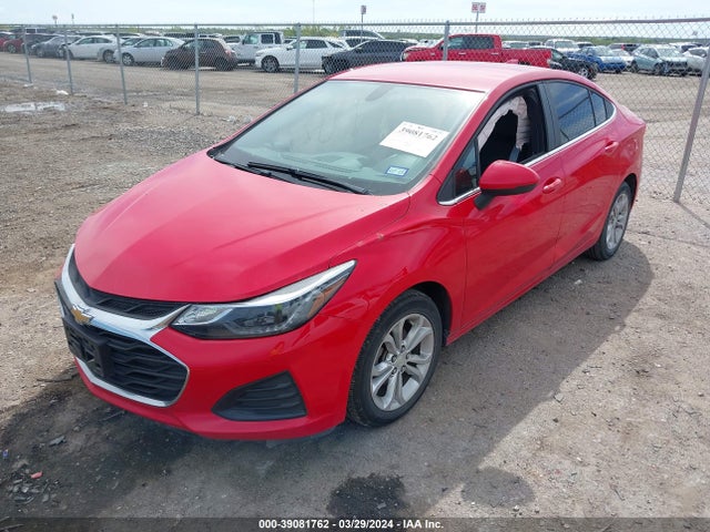 Chevrolet CRUZE LT 2019 1G1BE5SM0K7110802 Image 2