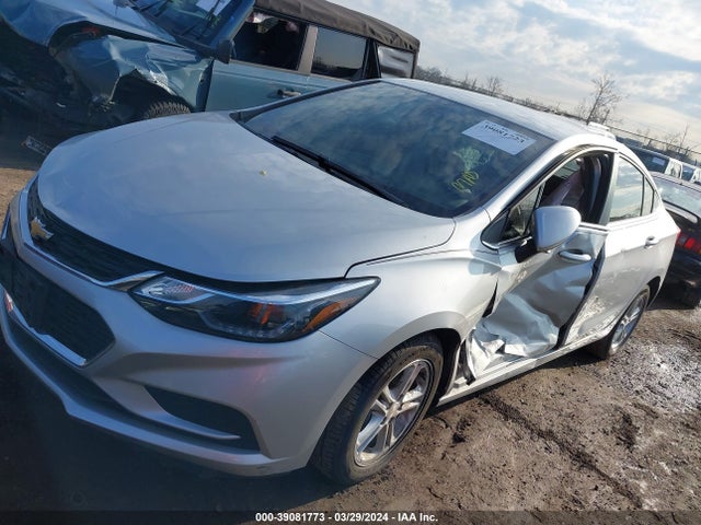 Chevrolet Cruze Lt Auto 2017 1G1BE5SM7H7174537 Image 2