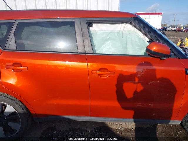 KIA SOUL + 2019 KNDJP3A52K7643911 Image 13