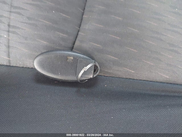 Nissan ROGUE SV 2017 JN8AT2MT5HW145303 Image 11