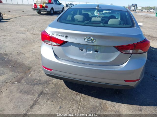 5NPDH4AE3FH631283 Hyundai ELANTRA SE