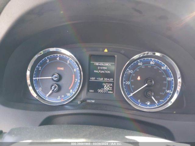 2T1BURHE1JC983411 Toyota COROLLA LE