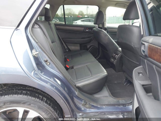 Subaru Outback 2.5i Limited 2018 4S4BSANCXJ3357323 Image 8