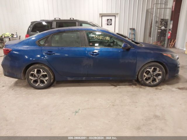 3KPF24AD9KE043517 KIA Forte Lxs