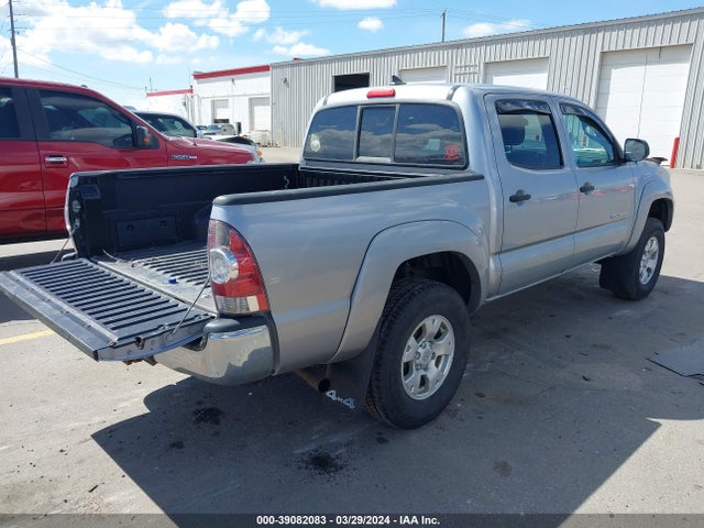 Toyota Tacoma Base V6 2015 3TMLU4ENXFM181644 Image 4
