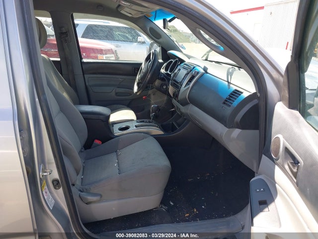Toyota Tacoma Base V6 2015 3TMLU4ENXFM181644 Image 5