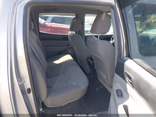 Toyota Tacoma Base V6 2015 3TMLU4ENXFM181644 Image 8