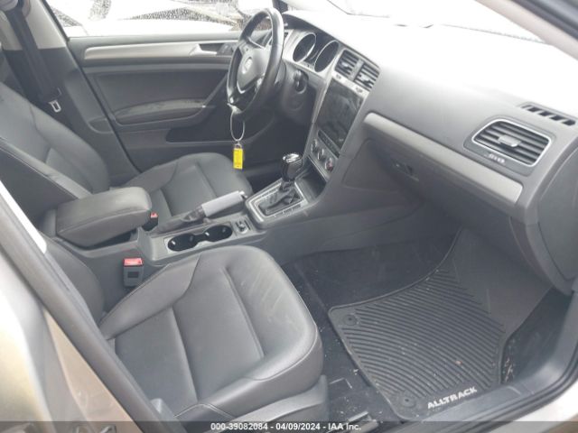 3VWCA7AU7FM512698 Volkswagen Golf Sportwagen Tdi S 4-door