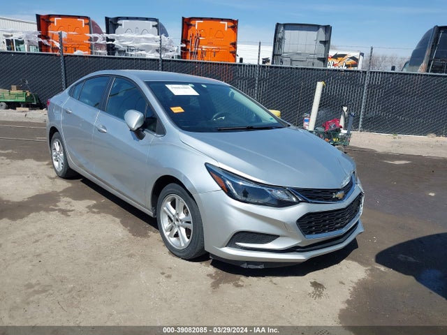 2018 1G1BE5SM6J7101973 main image