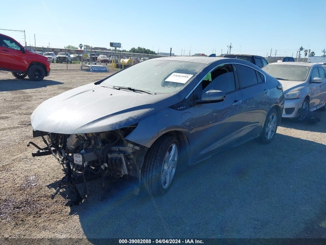 Chevrolet VOLT LT 2018 1G1RC6S58JU154114 Image 2