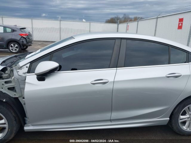 1G1BE5SM3H7262324 Chevrolet Cruze Lt Auto