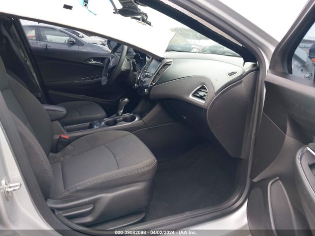 1G1BE5SM3H7262324 Chevrolet Cruze Lt Auto