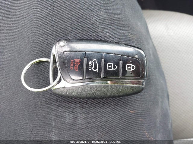 Hyundai Santa Fe Limited Ultimate 2017 KM8SRDHF3HU238424 Image 11
