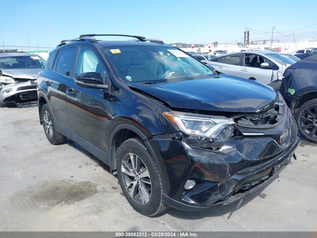Toyota Rav4 Xle 2018 2T3RFREV4JW723216 Image 1