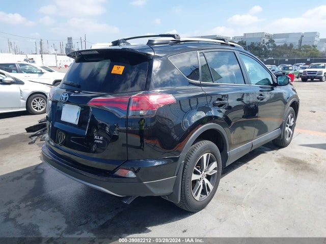 Toyota Rav4 Xle 2018 2T3RFREV4JW723216 Image 4