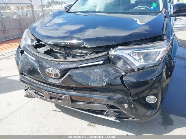 Toyota Rav4 Xle 2018 2T3RFREV4JW723216 Image 6