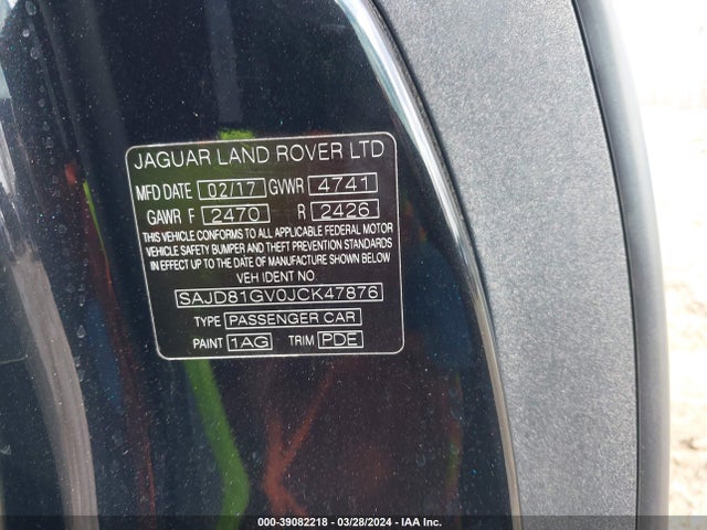 2018 JAGUAR F-TYPE SAJD81GV0JCK47876 Photo 8