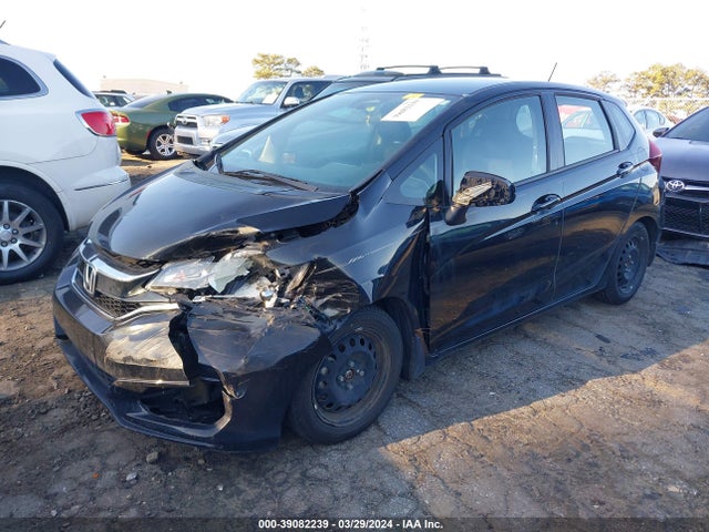 Honda FIT LX 2018 3HGGK5H42JM728545 Image 2