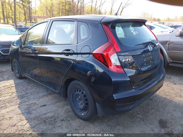 Honda FIT LX 2018 3HGGK5H42JM728545 Image 3