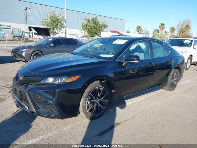 Toyota CAMRY SE 2022 4T1G11AK6NU620459 Image 2
