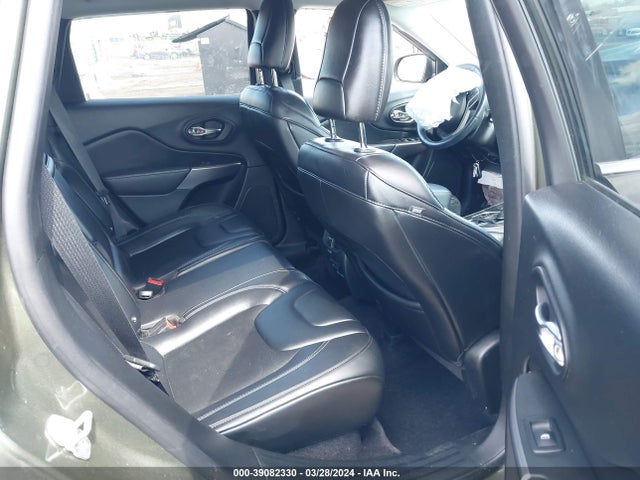 1C4PJMLBXKD141539 Jeep Cherokee Latitude Plus 4x4