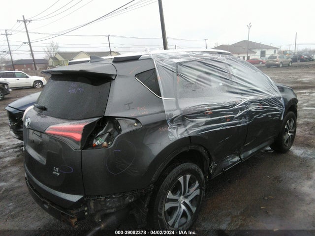 Toyota RAV4 LE 2016 JTMBFREV4GJ058407 Image 4