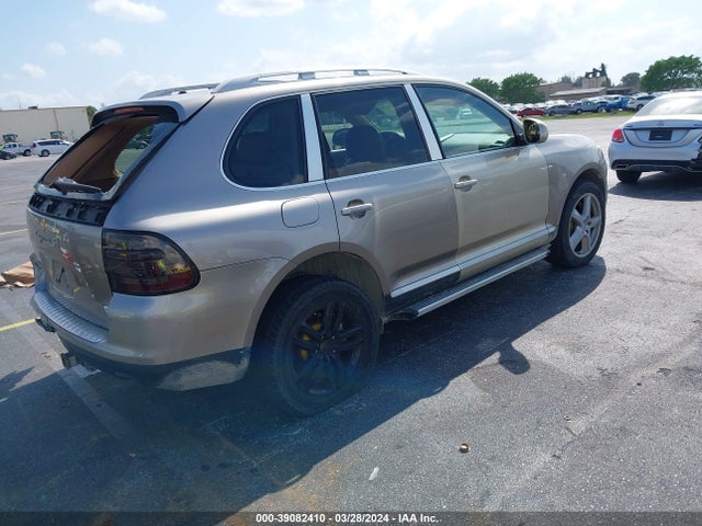 2004 PORSCHE CAYENNE WP1AB29P94LA72330 Photo 3