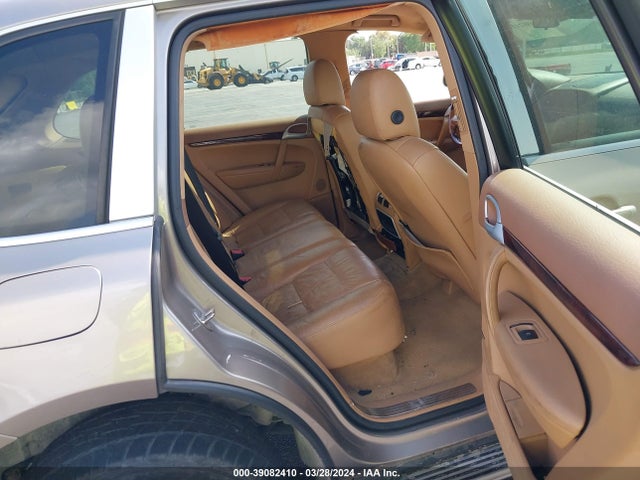 2004 PORSCHE CAYENNE WP1AB29P94LA72330 Photo 7