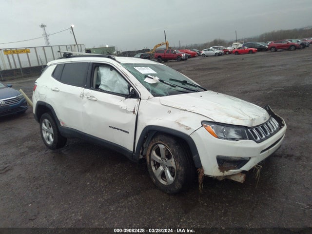 Jeep Compass Latitude 4x4 2018 3C4NJDBB4JT454586 Image 1