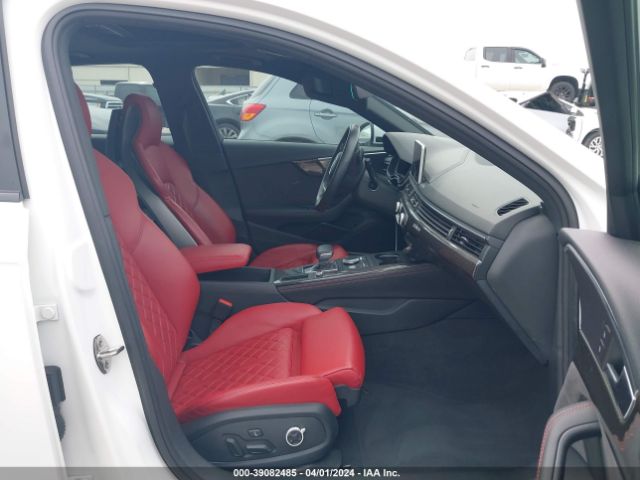WAUC4AF40JA198959 Audi S4 3.0t Premium Plus