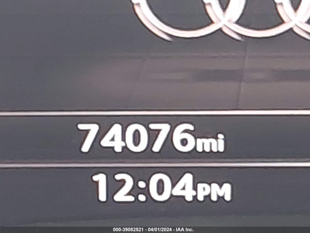 Audi Q7 3.0t Premium 2018 WA1VAAF73JD006781 Image 13