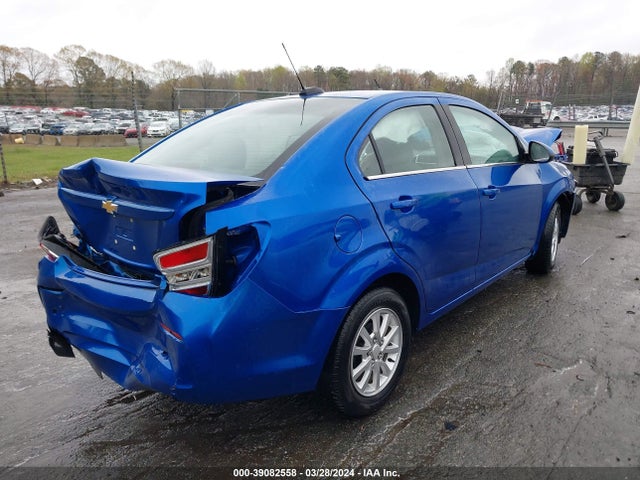 Chevrolet Sonic Lt Auto 2017 1G1JD5SH6H4126806 Image 4