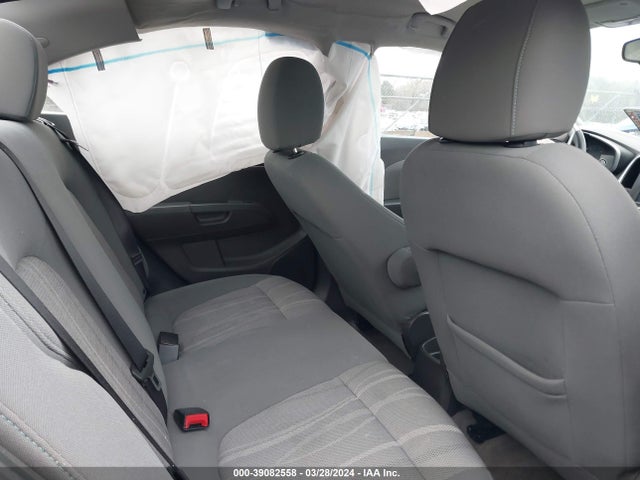 Chevrolet Sonic Lt Auto 2017 1G1JD5SH6H4126806 Image 8