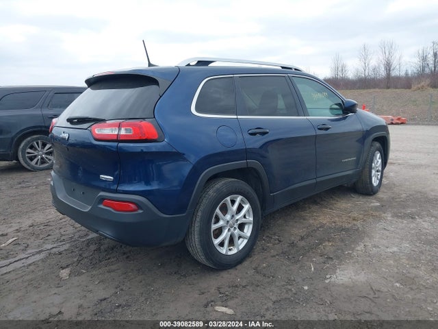 1C4PJMLB9JD530607 Jeep Cherokee Latitude Plus 4x4