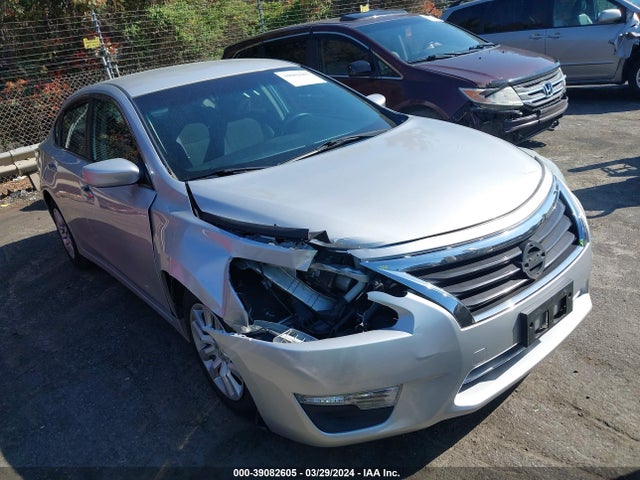 Nissan Altima 2.5/2.5 S/2.5 Sl/2.5 Sv 2015 1N4AL3AP5FC281945 главное изображение