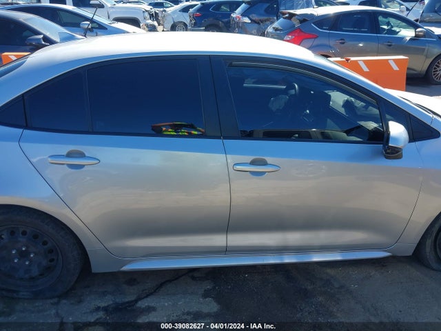 Toyota COROLLA LE 2022 JTDEPMAE0N3031077 Image 13