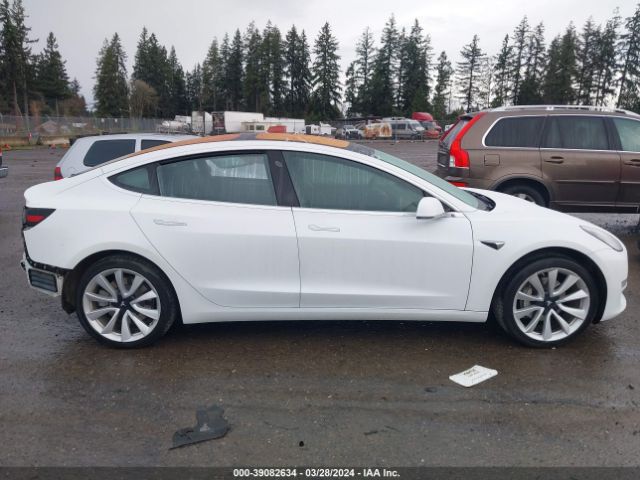 5YJ3E1EA8JF018450 Tesla Model 3 Long Range/mid Range