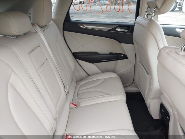 5LMCJ1C9XJUL32380 Lincoln Mkc Premiere