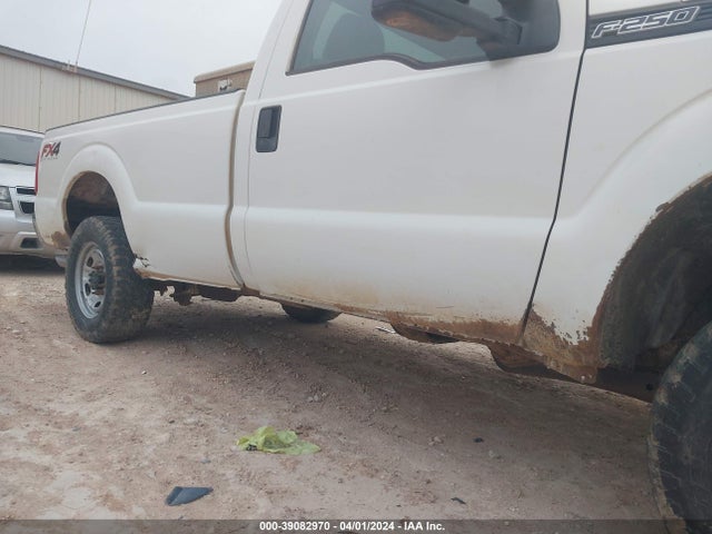 Ford F-250 Xl 2014 1FTBF2B66EEB45588 Image 6