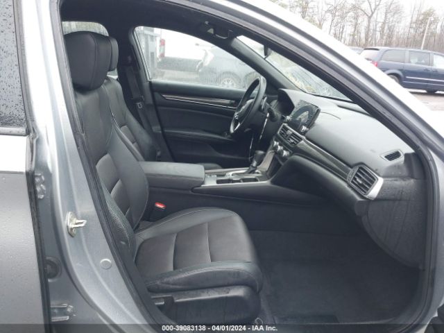 1HGCV1F3XKA065748 Honda Accord Sport