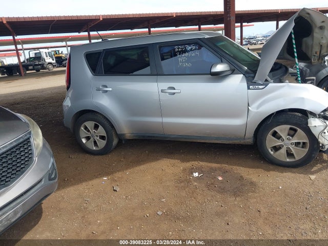 KIA Soul 2015 KNDJN2A2XF7791851 Image 13
