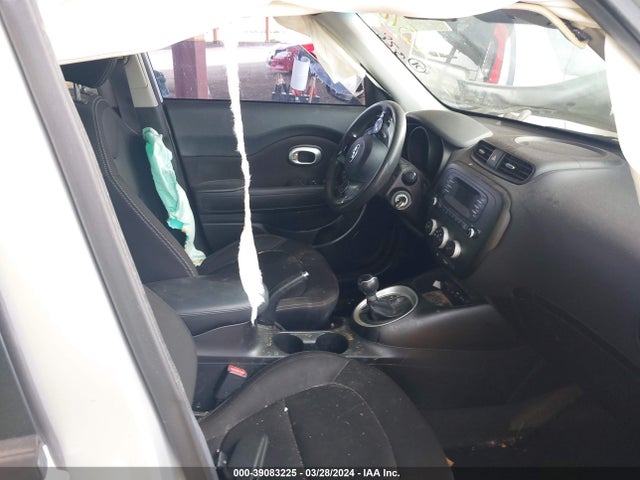 KIA Soul 2015 KNDJN2A2XF7791851 Image 5