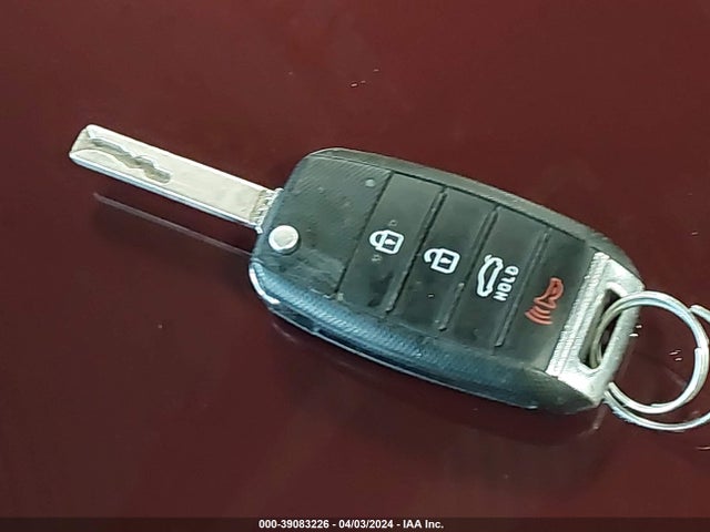 KIA Optima Lx 2019 5XXGT4L39KG325069 Image 11