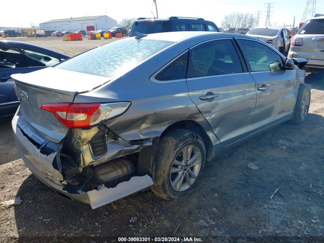Hyundai SONATA SE 2016 5NPE24AF8GH299194 Image 4