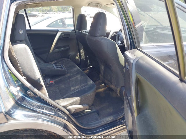 Toyota RAV4 LE 2018 JTMZFREV3JJ722511 Image 8