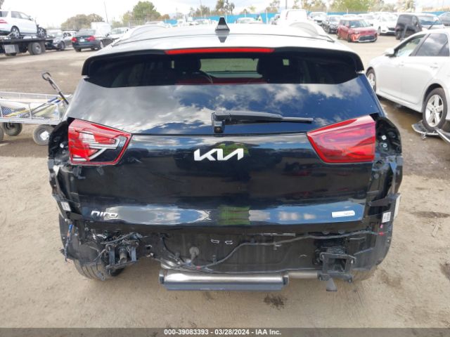 KNDCE3LCXN5489782 KIA Niro Ex Premium