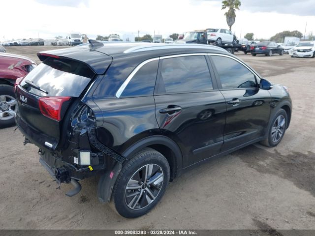 KNDCE3LCXN5489782 KIA Niro Ex Premium