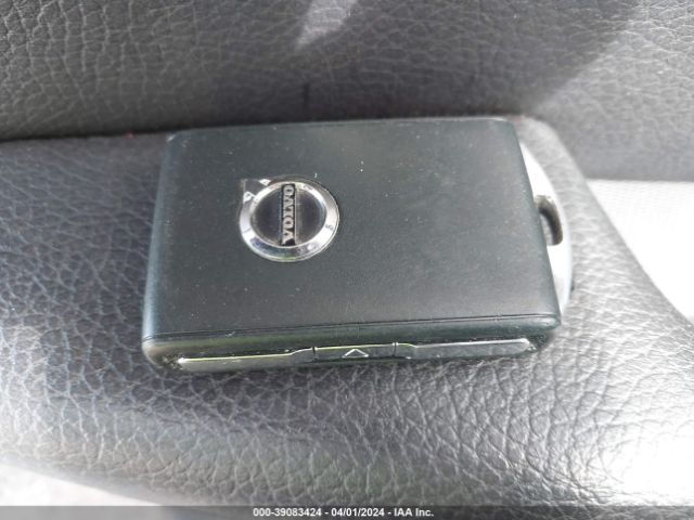 YV4A22RK6J1092836 Volvo Xc60 T6 Momentum