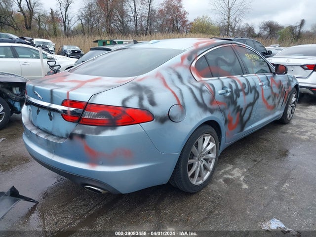 2012 JAGUAR XF SAJWA0FB0CLS53467 Photo 3